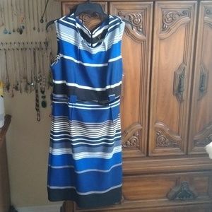 Women's dress size 16